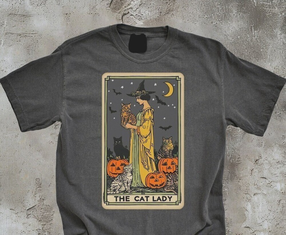 Cat Lady Tarot Card Shirt Halloween Tshirt Women Spooky Witch Tee Occult Kitten